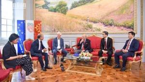 Mối quan hệ lâu đời giữa Toulouse và Hà Nội bắt đầu từ năm 1975, với việc những chiếc máy bay Airbus đầu tiên được bán cho Việt Nam, đặt nền móng cho mối quan hệ hợp tác đa dạng giữa hai nước. (Ảnh: MINH DUY)