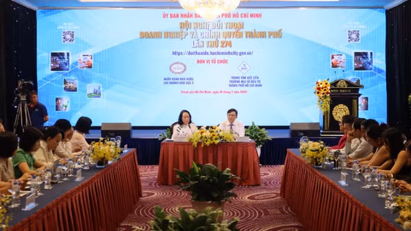 Quang cảnh Hội nghị Đối thoại Doanh nghiệp-Chính quyền Thành phố Hồ Chí Minh.