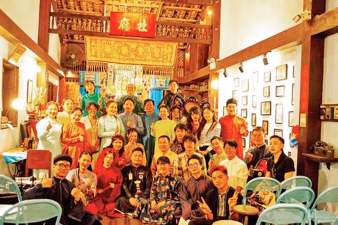 Các hoạt động tại chuỗi sự kiện “Nguơn đán-Tiếp cổ hòa kim” khiến nhiều bạn trẻ thích thú.