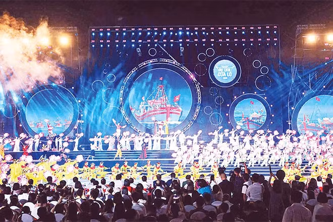 Một tiết mục trong Lễ khai mạc Festival Du lịch Cửa Lò 2026 với chủ đề “Cửa Lò - bốn mùa biển gọi”.