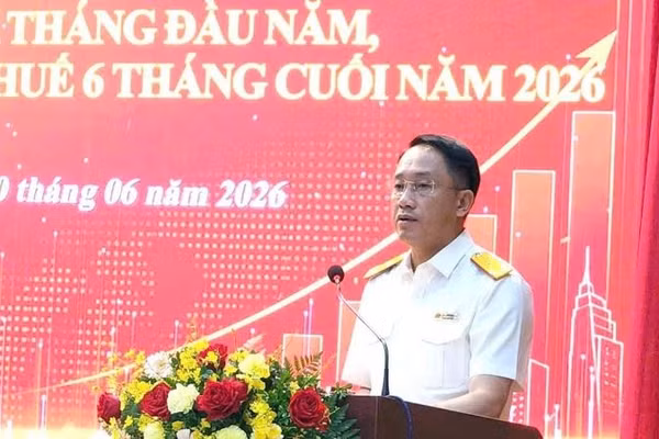 Phó Cục trưởng Cục Thuế Mai Sơn phát biểu chỉ đạo.