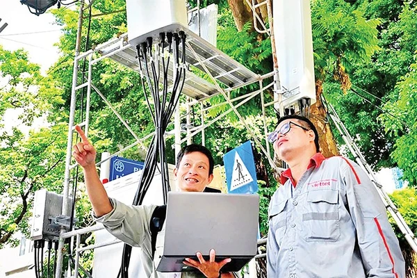 Viettel không chỉ quảng bá dịch vụ viễn thông mà còn truyền thông về sứ mệnh mang công nghệ đến mọi người, mọi nơi. Ảnh: VGP/MT