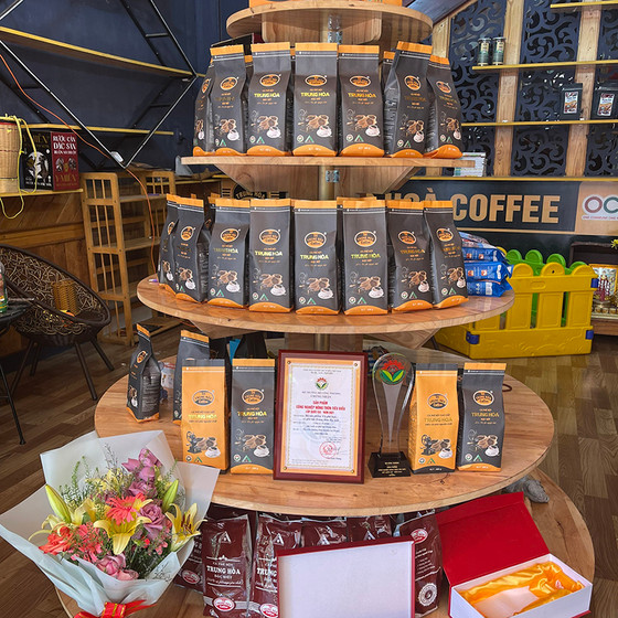 Cà-phê hạt rang Trung Hòa