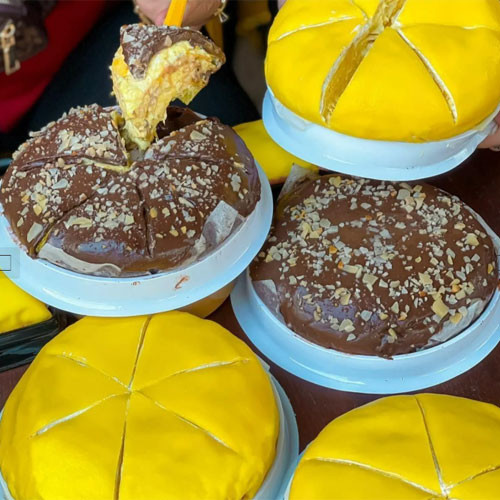 Bánh sầu riêng Phú Sĩ chocolate hạnh nhân 9 Sạch