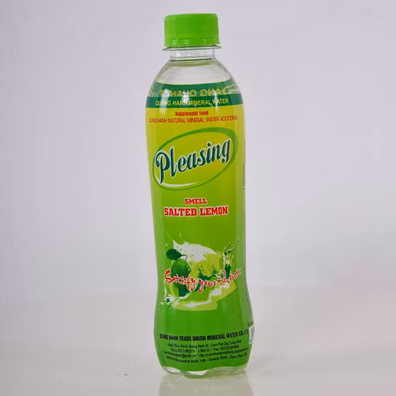 Nước khoáng thiên nhiên Quang Hanh vị chanh muối Pleasing 