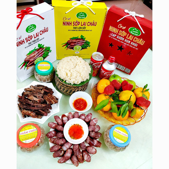 Thịt ba chỉ hun khói Ninh Sớp Lai Châu