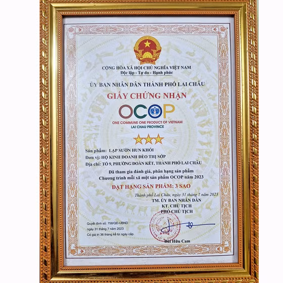 Lạp sườn hun khói Ninh Sớp Lai Châu