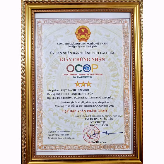 Thịt ba chỉ hun khói Ninh Sớp Lai Châu