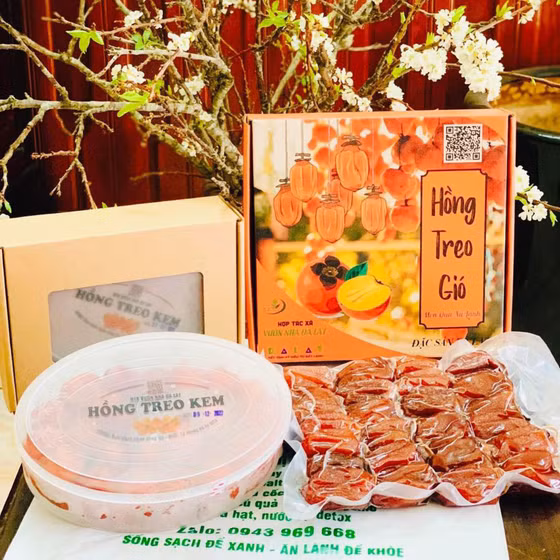 Hồng treo gió Vườn nhà Đà Lạt