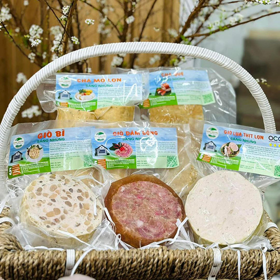 Giò dăm bông Sáng Nhung