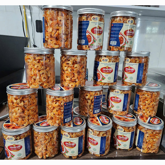 Tôm nõn Hoa Linh Chi