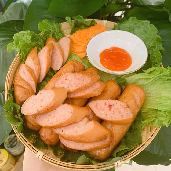 Xúc xích thịt lợn Sáng Nhung