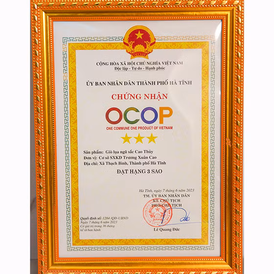 Giò lụa ngũ sắc Cao Thủy