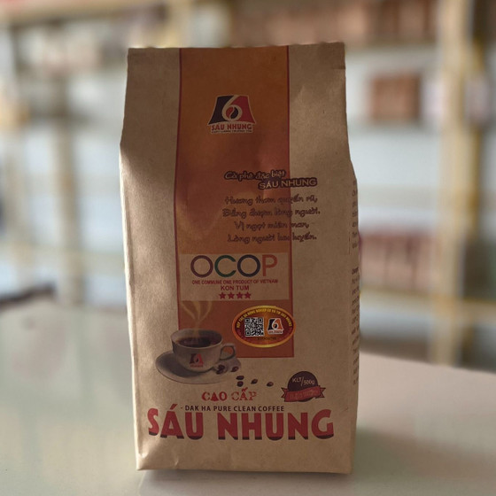Cà-phê đặc biệt Sáu Nhung