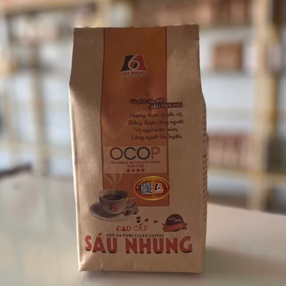 Cà-phê đặc biệt Sáu Nhung
