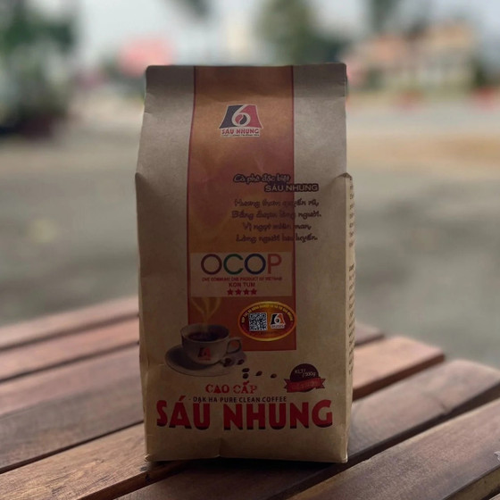 Cà-phê đặc biệt Sáu Nhung
