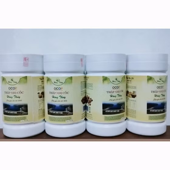 Thập nhị cốc Hồng Thủy