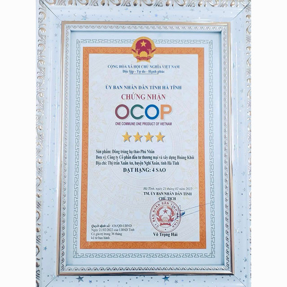 Đông trùng hạ thảo Phú Nhân