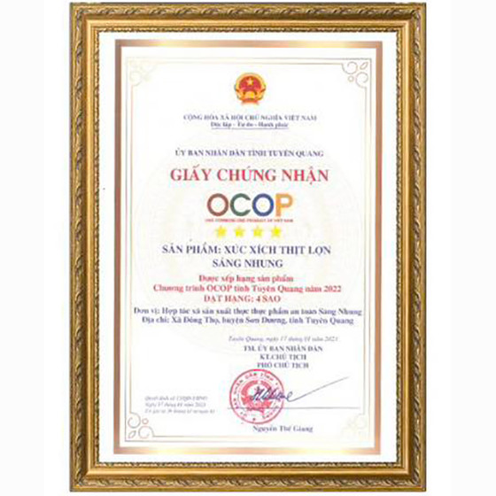 Xúc xích thịt lợn Sáng Nhung