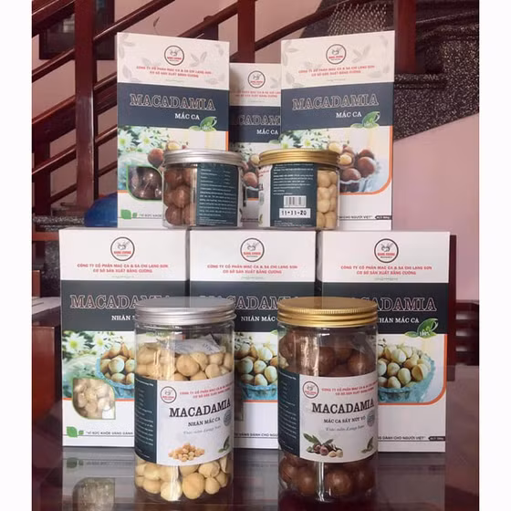 Macca sấy nứt vỏ lọ 