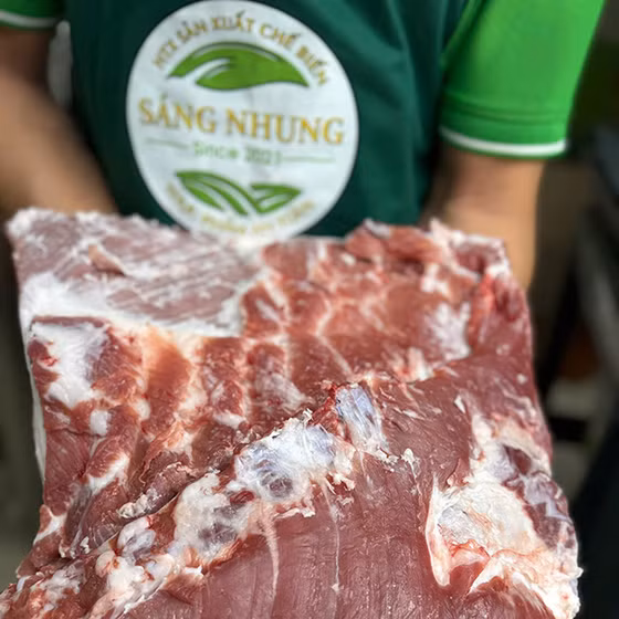 Thịt lợn Sáng Nhung