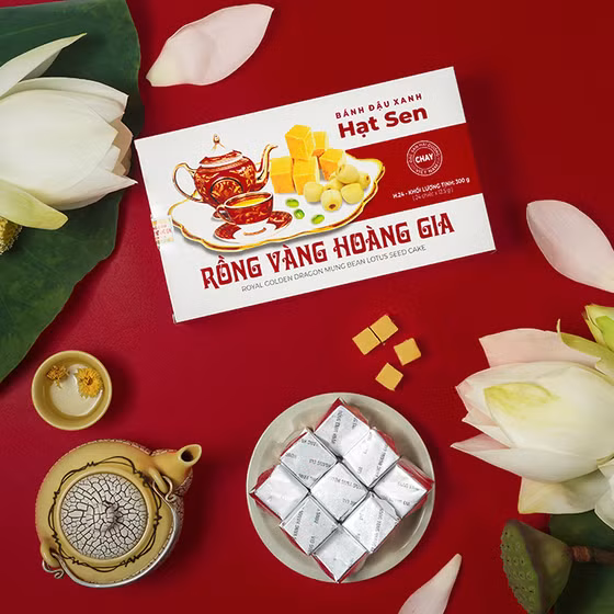Bánh đậu xanh hương vị sen Rồng Vàng Hoàng Gia