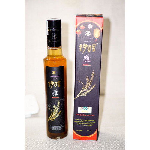 Rượu vắt nếp cẩm 1908 