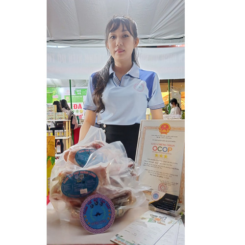 Chim trĩ thịt Hưng Long