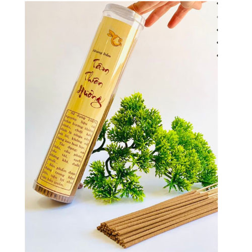 Trầm hương Tâm Thiên Hương