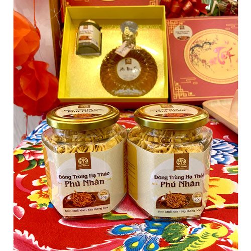 Đông trùng hạ thảo Phú Nhân