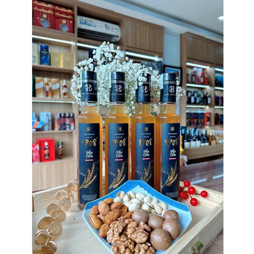 Rượu vắt nếp cẩm 1908 