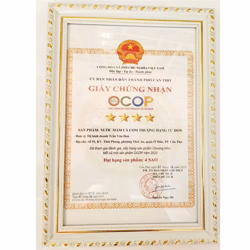 Nước mắm cá cơm thượng hạng Tư Hon