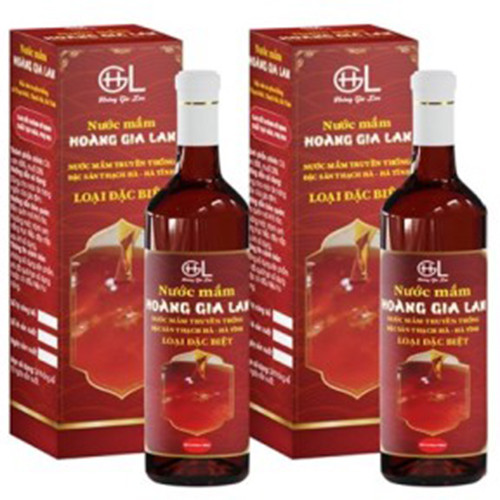 Nước mắm Hoàng Gia Lan