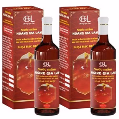 Nước mắm Hoàng Gia Lan