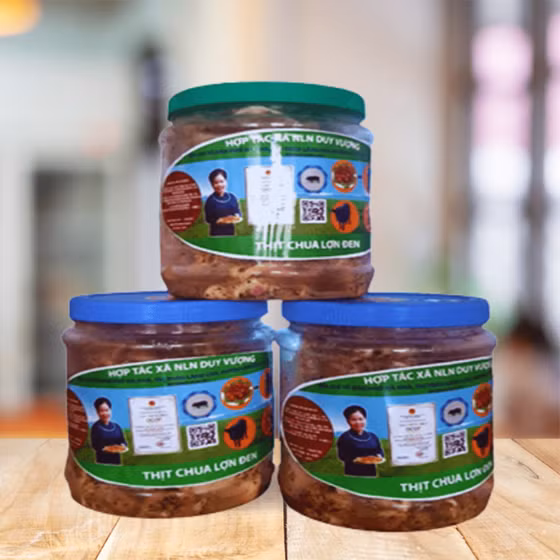 Thịt chua lợn đen Duy Vượng