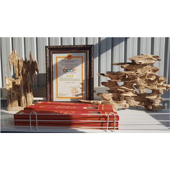 Hương trầm cao cấp Đinh Gia