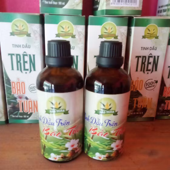 Tinh dầu trện Bảo Tuân
