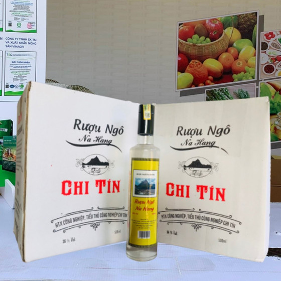 Rượu ngô Na Hang Chi Tín