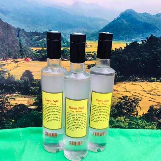 Rượu ngô Na Hang Chi Tín