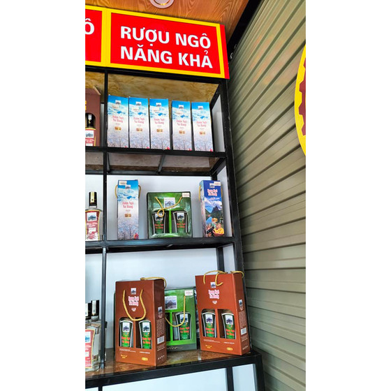 Rượu ngô Na Hang
