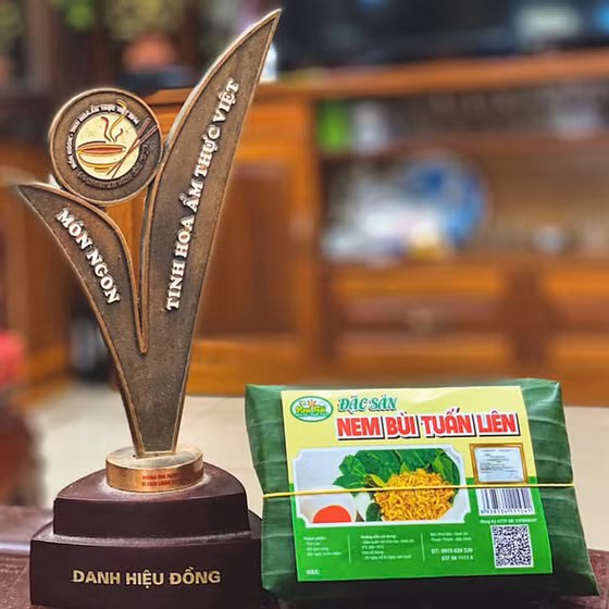 Nem Bùi Tuấn Liên