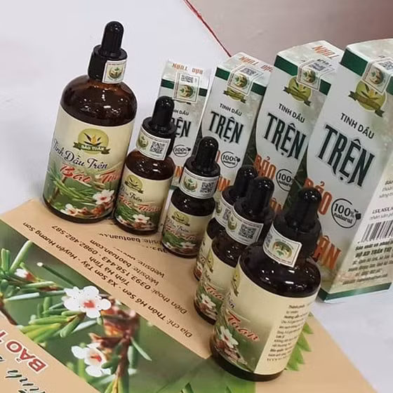 Tinh dầu trện Bảo Tuân