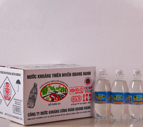 Nước khoáng thiên nhiên Quang Hanh