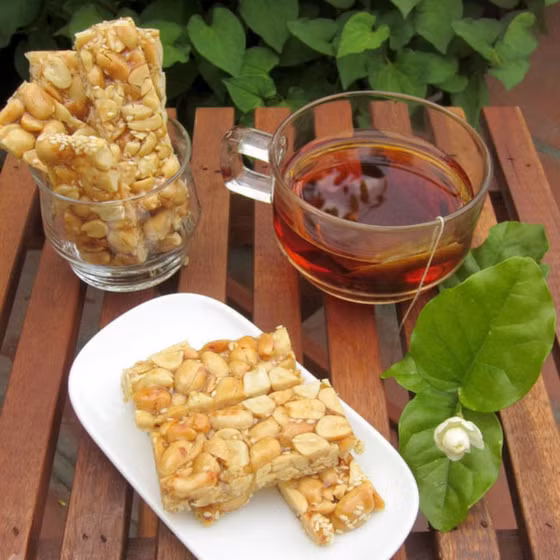 Kẹo lạc Trường Thuận