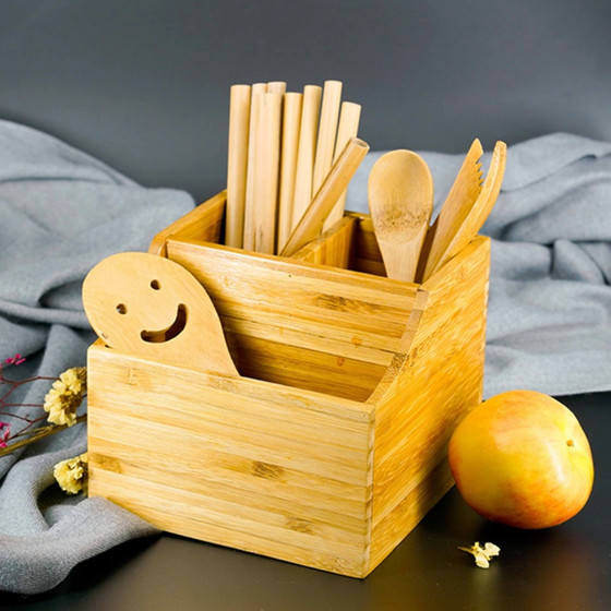 Bộ dụng cụ nhà bếp bằng tre