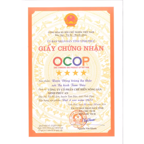 Rượu đông trùng hạ thảo với ba kích Tam Đảo