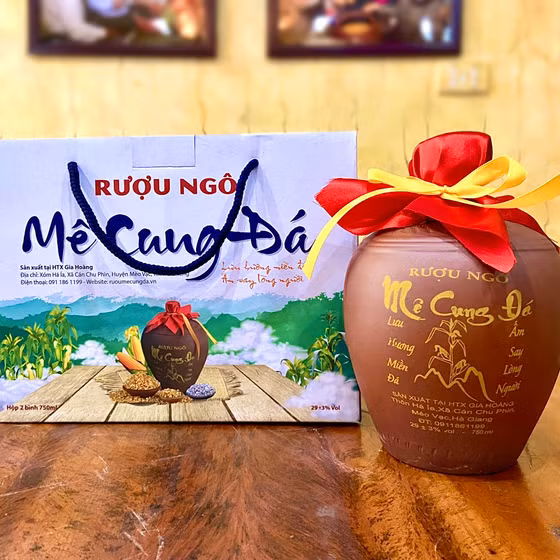 Rượu ngô Mê Cung Đá