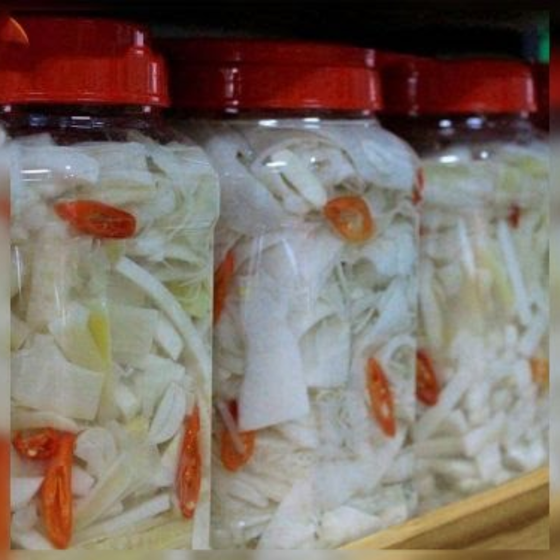 Măng dầm tỏi ớt