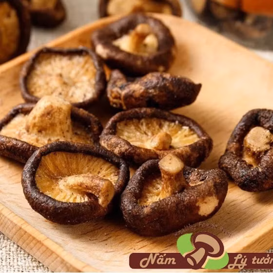 Snack nấm hương chiên giòn