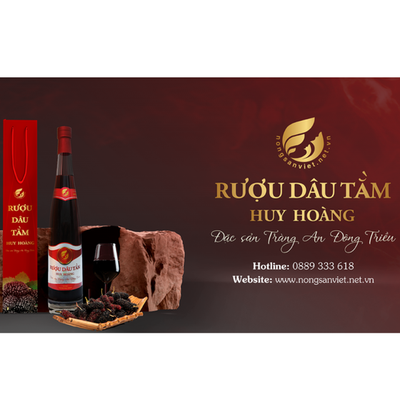 Rượu dâu tằm Huy Hoàng